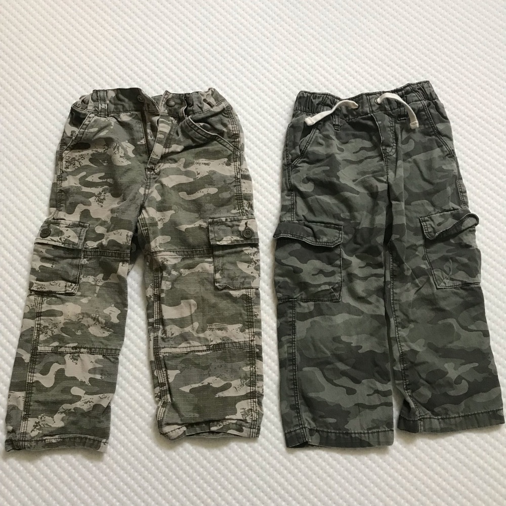 3t Carhartt camo pants